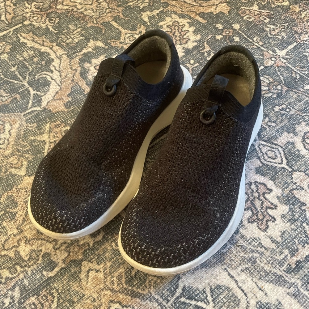 Allbirds Black and White Knit Athletic Shoes - Picture 2 of 7
